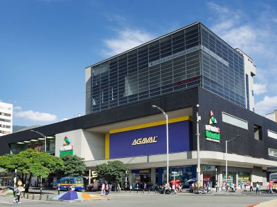 CENTRO COMERCIAL PUNTO DE LA ORIENTAL DSC8957_F@03x